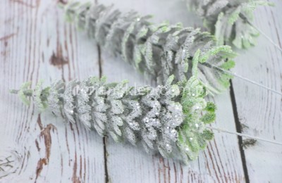 Choinka brokacona PIK (24 szt) XTIK015 GREEN/WHITE H13