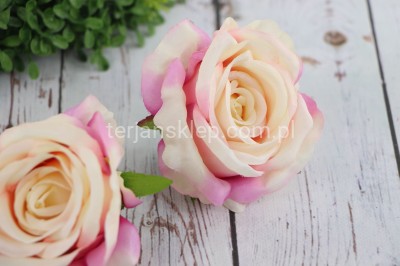 Róża wyrobowa N005 (12 szt) multipink