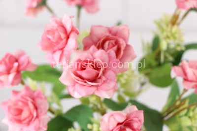 Bukiet różyczek CH70 coral pink