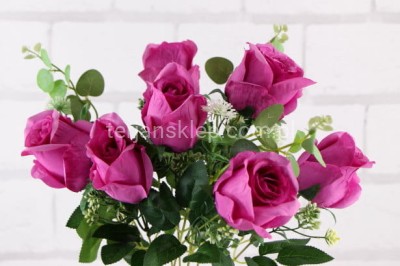 Bukiet róż z dodatkami G040 dk lilac/beauty