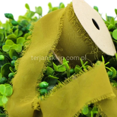 Wstążka szyfon ręcznie szarpana 4 cm olive