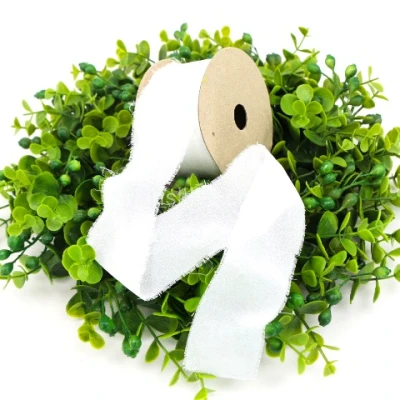 Wstążka szyfon ręcznie szarpana 4 cm white