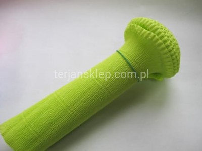 Krepina karbowana j.zielona #558